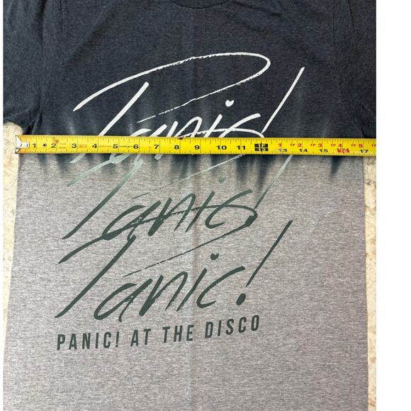 Manhead Panic At The Disco Size Sm Men or Women Short Sleeve Band T-Shirt - Picture 5 of 5